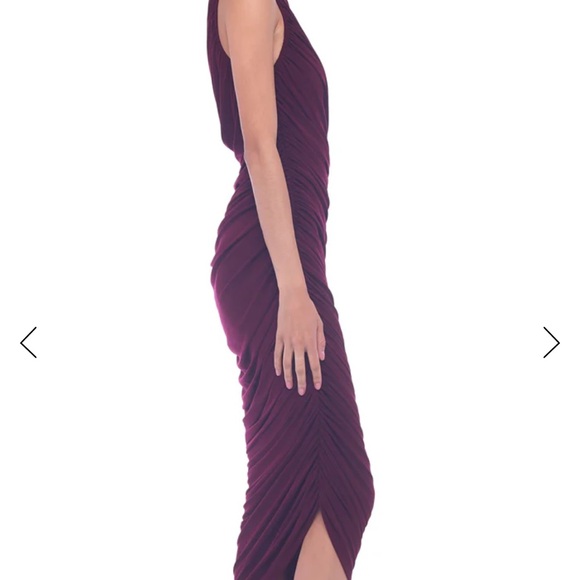 Elegant Plum Sleeveless Dress - Picture 1 of 5